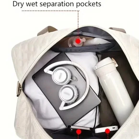 NWT Large Capacity Travel Duffel Bag with Dry/Wet Separation - Picture 2 of 5